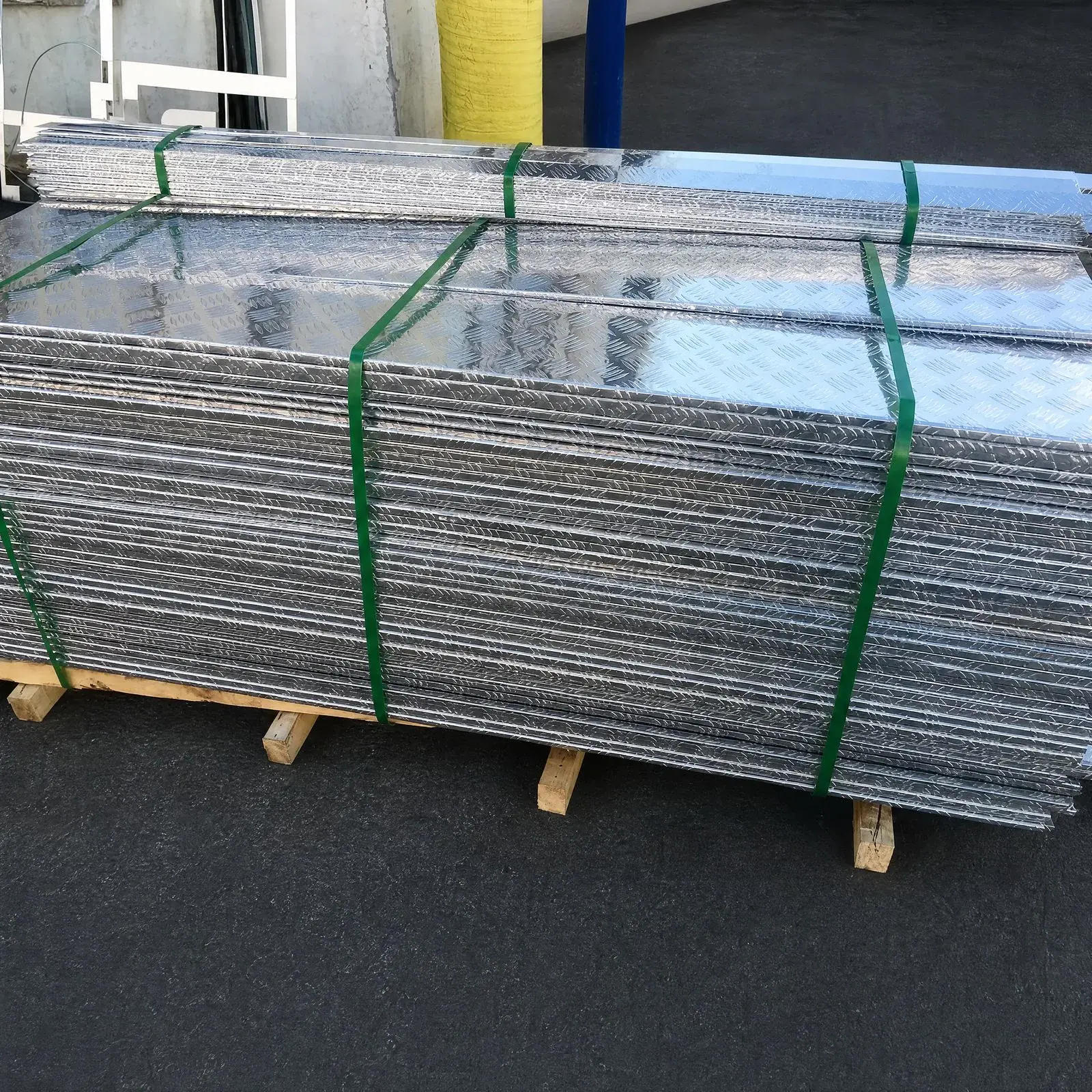 Coil & Plate — Steelhui stainless steel fabrication