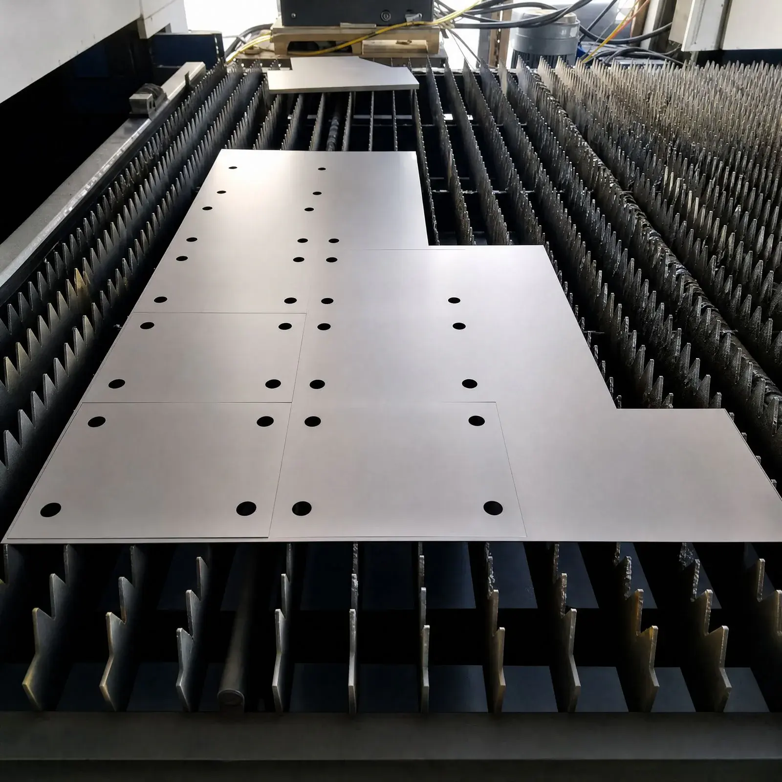 On the Floor — Steelhui stainless steel fabrication