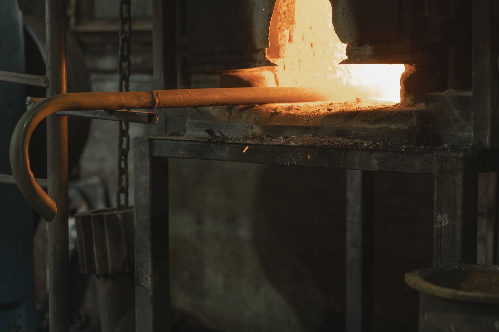 Industrial furnace molten heat
