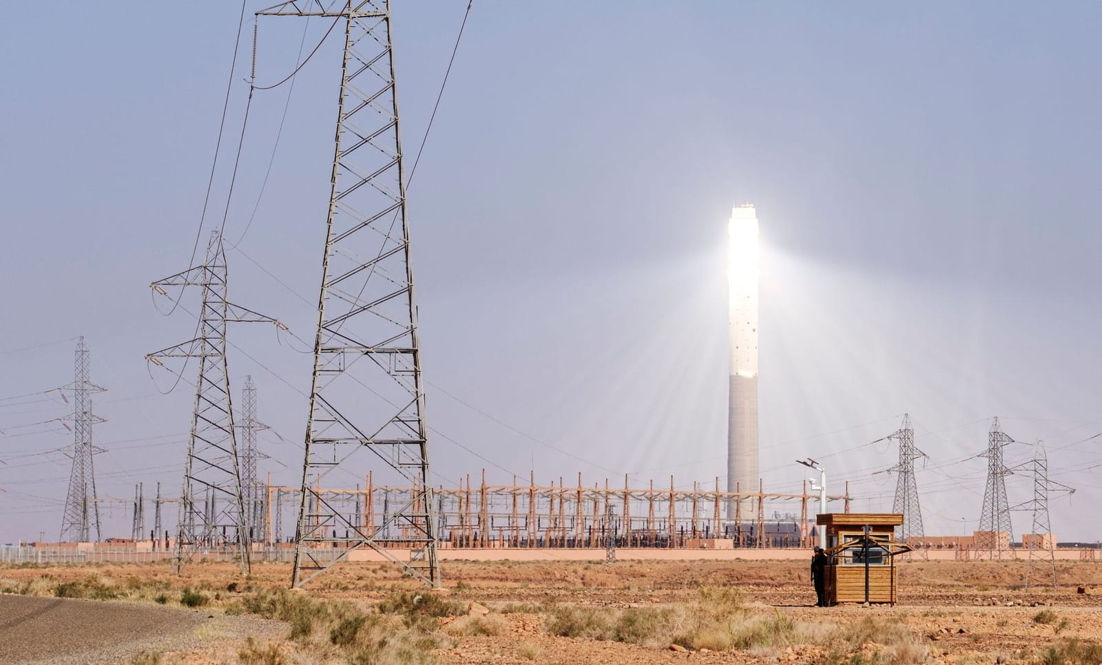 Concentrated solar power plant tower