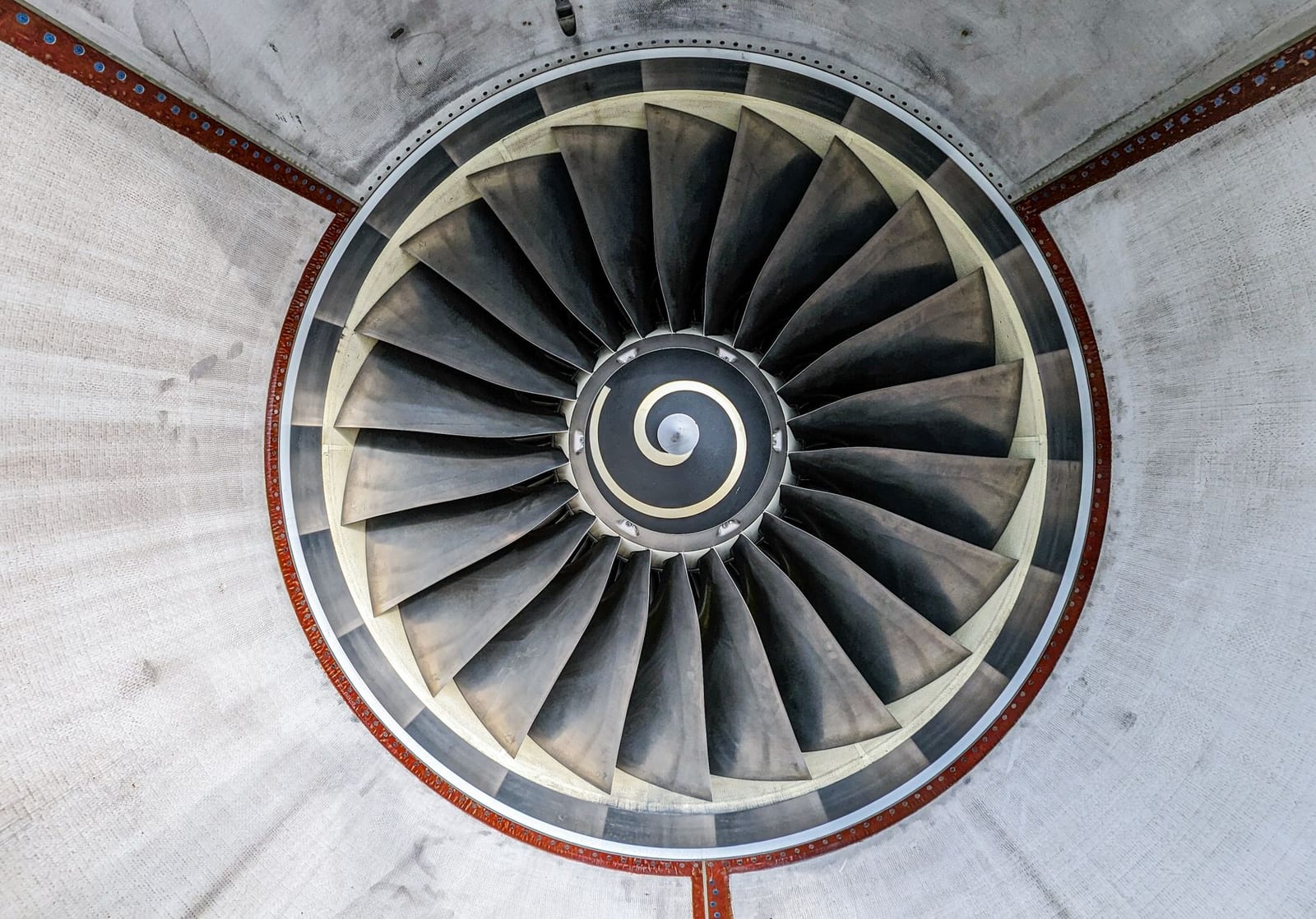 Turbine blades engine metal