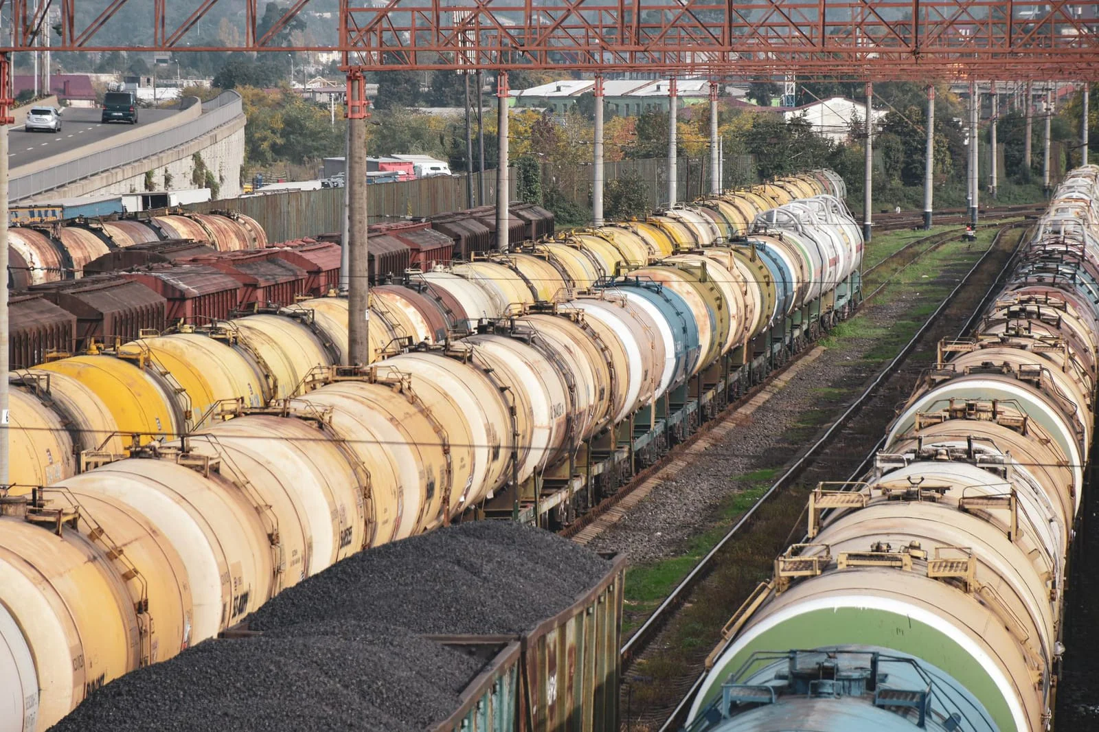 Aluminium train railcar transport